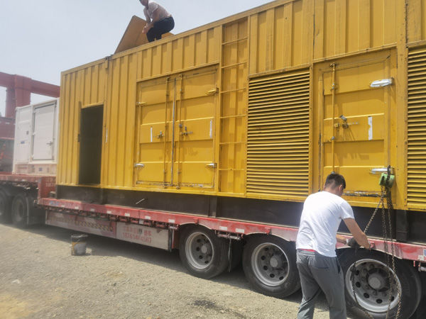 房县发电机出租100KW发电机需要什么规格的电缆线?